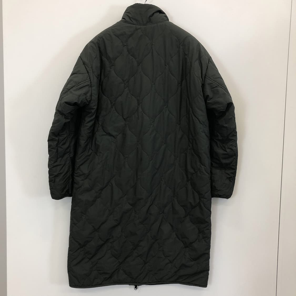 아디다스 리버시블 퀄팅 양털 롱 쉐르파 L 상품이미지4