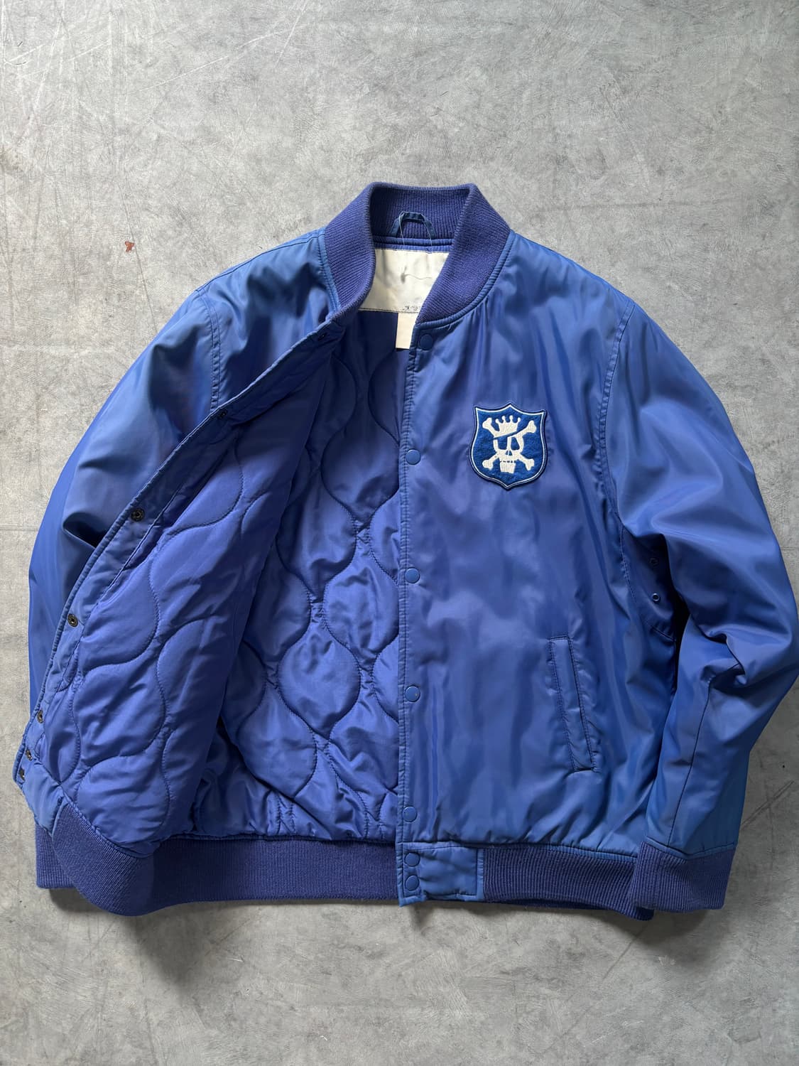 Stussy 스투시 00s 블루 스컬로고 새틴 바시티 자켓 상품이미지2