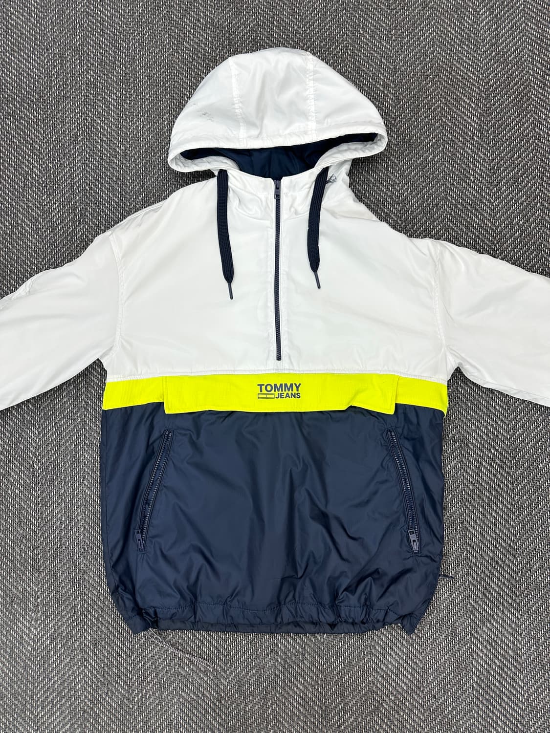 타미힐피거 반집업 후드 패딩 상품이미지2