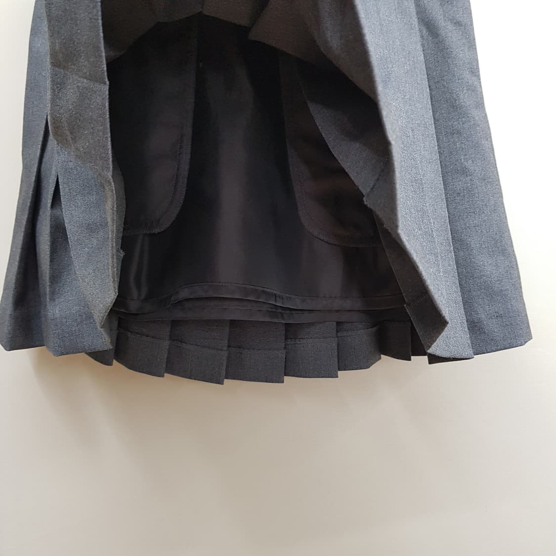 듀엘 2024 플리츠 셋업 스커트 55사이즈 상품이미지4