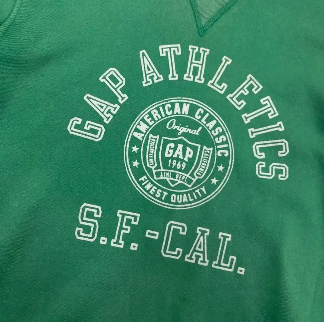 GAP 그린 컬러 빅로고 맨투맨 갭 상품이미지2