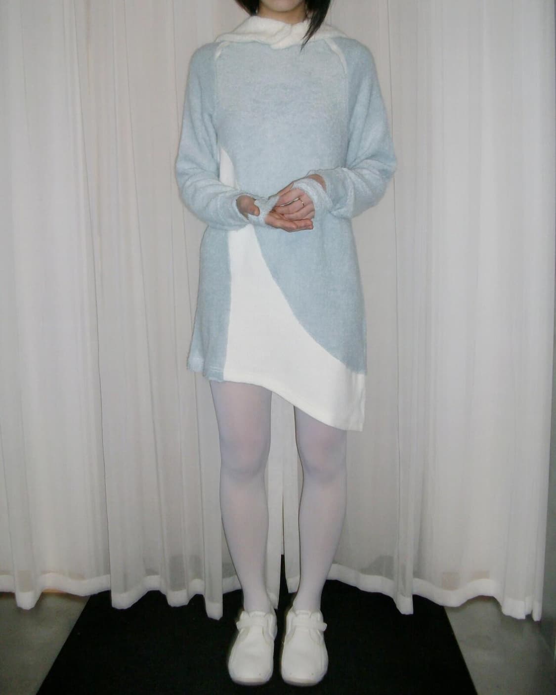 지초이 AW24 CURVED RAGLAN SWEATER 스웨터 원피스 상품이미지2