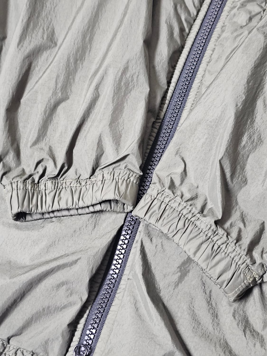 스톤아일랜드 크링클랩스 롱 후드 자켓 상품이미지4