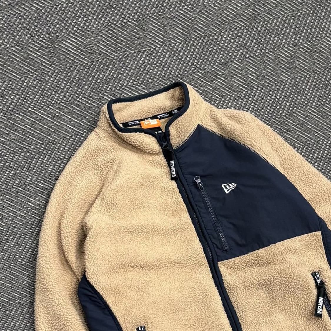 뉴에라 플리스 집업 V0534 상품이미지3