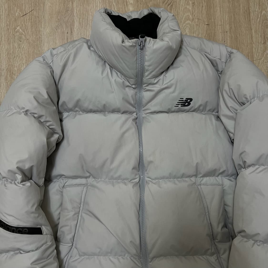 뉴발란스 베이직 구스다운 액티브 숏패딩 S/90  상품이미지2