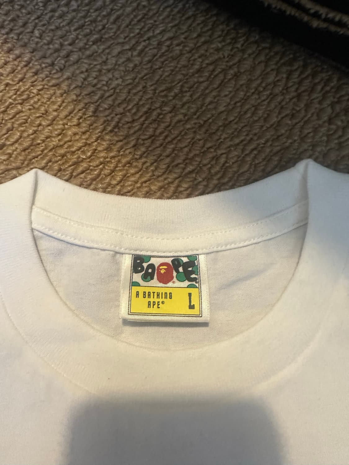 베이프Bape 반팔티 FW25 팝니다 상품이미지4