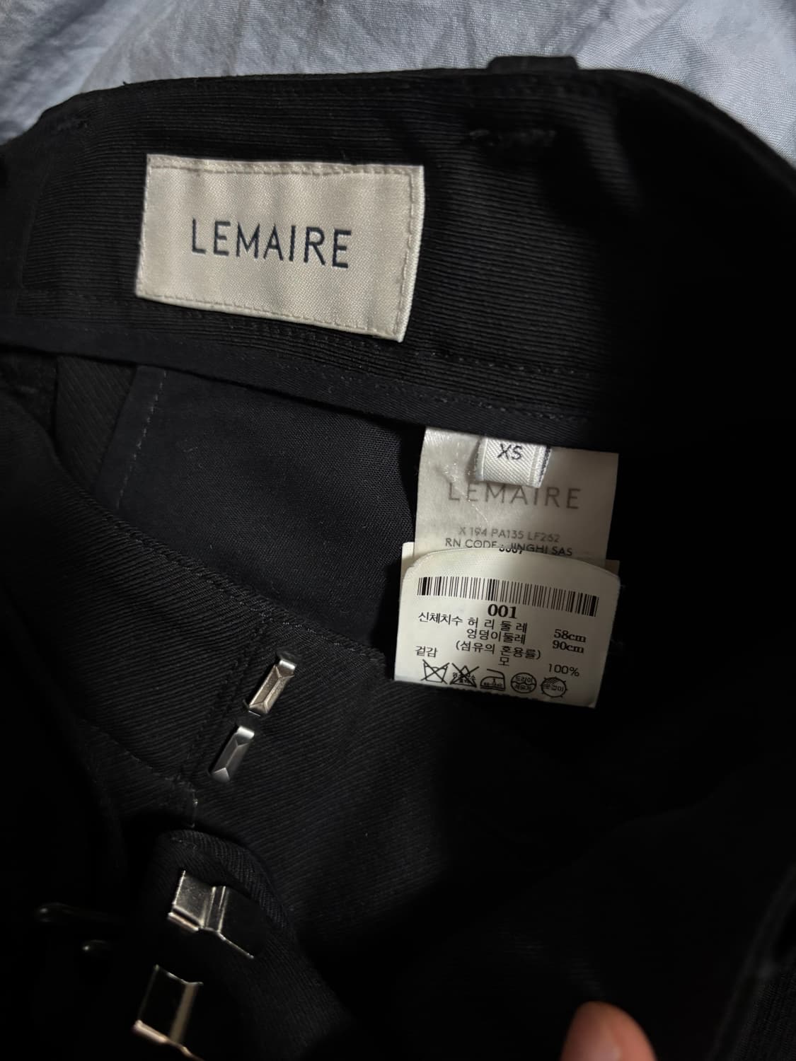 르메르 20fw 벨티드 팬츠 44 블랙 상품이미지8
