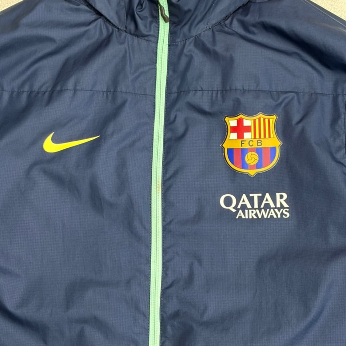 NIKE FC 바르셀로나 스톰핏 레인자켓 L 상품이미지3