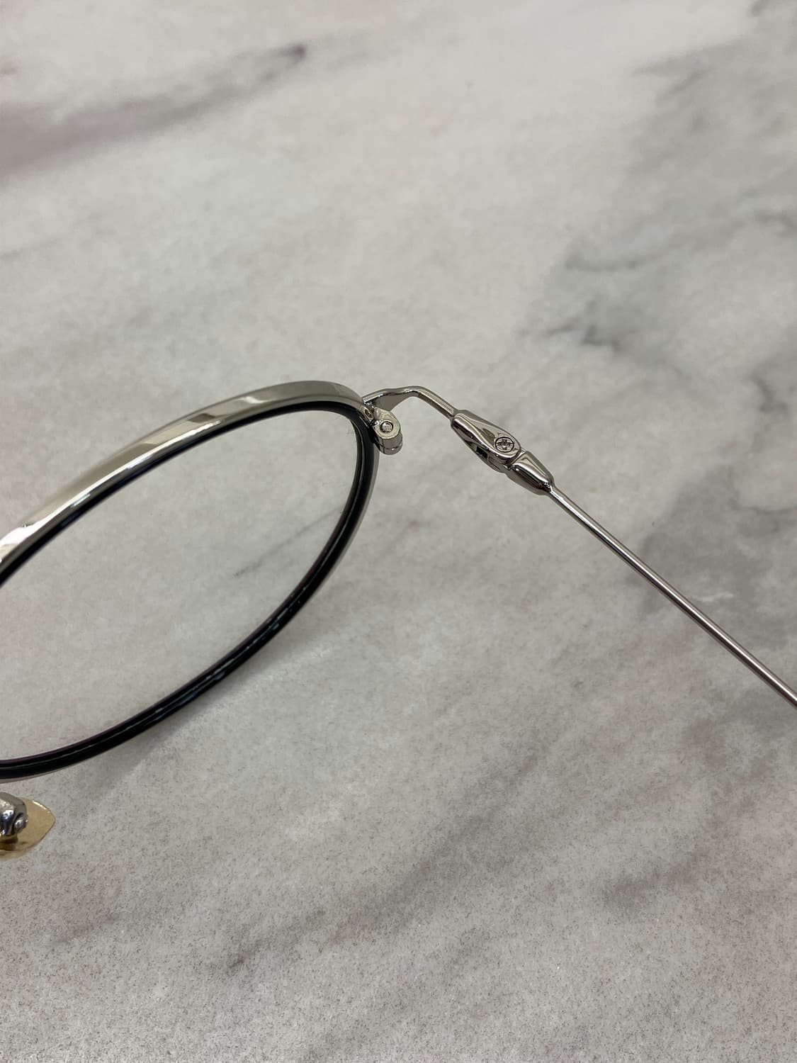 블루엔젤 Blueangel 실버 블랙 솔텍스 라운드 메탈테 안경 상품이미지3