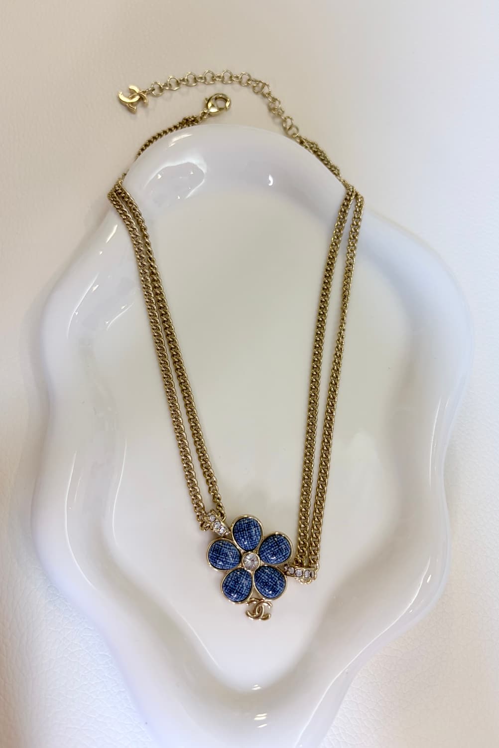 샤넬 데님풍 플라워 CC 초커 목걸이 업사이클링 상품이미지2