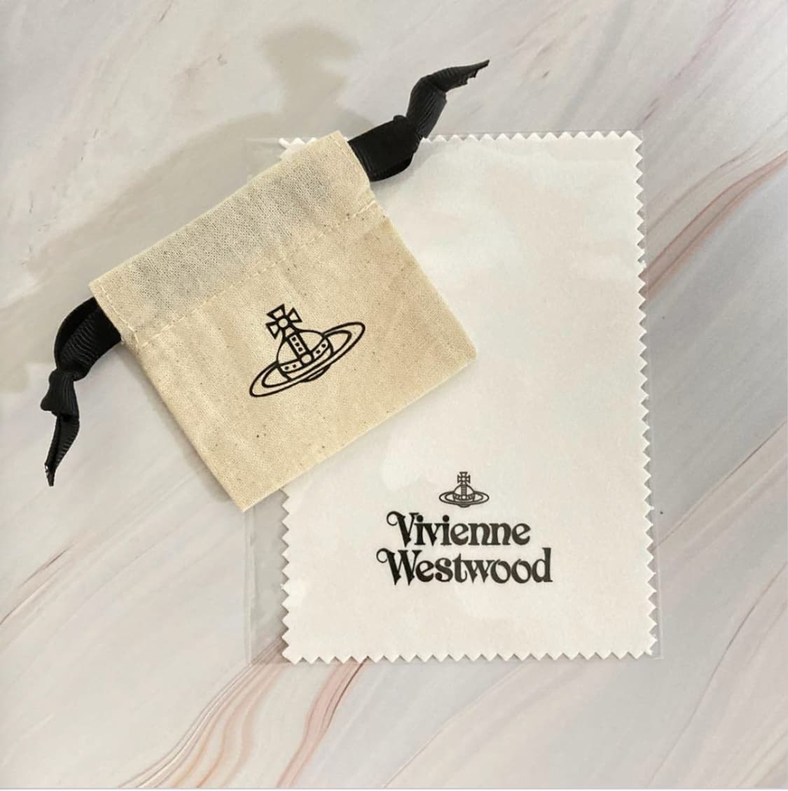 비비안웨스트우드 아카이브 화이트크리스탈 실버 orb 팬던트 목걸이 상품이미지7