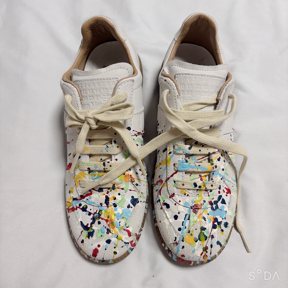 마르지엘라 독일군 페인팅 스니커즈 36 상품이미지1