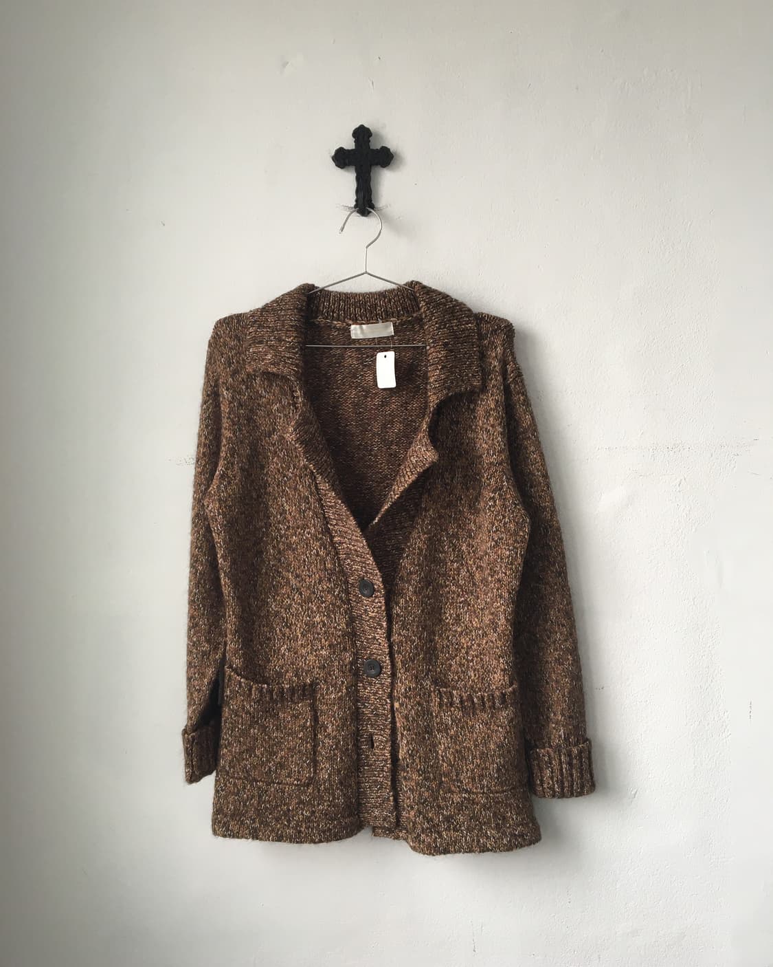 Collar point knit cardigan 상품이미지2