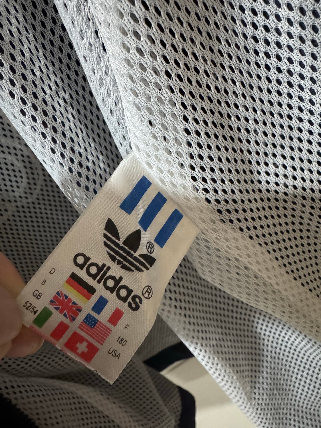 아디다스 올드스쿨 흰/검 범고래 빅로고 바람막이   상품이미지6