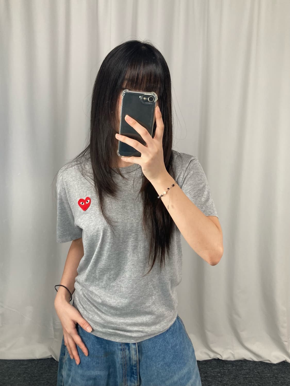 꼼데가르송 레드와펜 그레이 반팔 상품이미지1