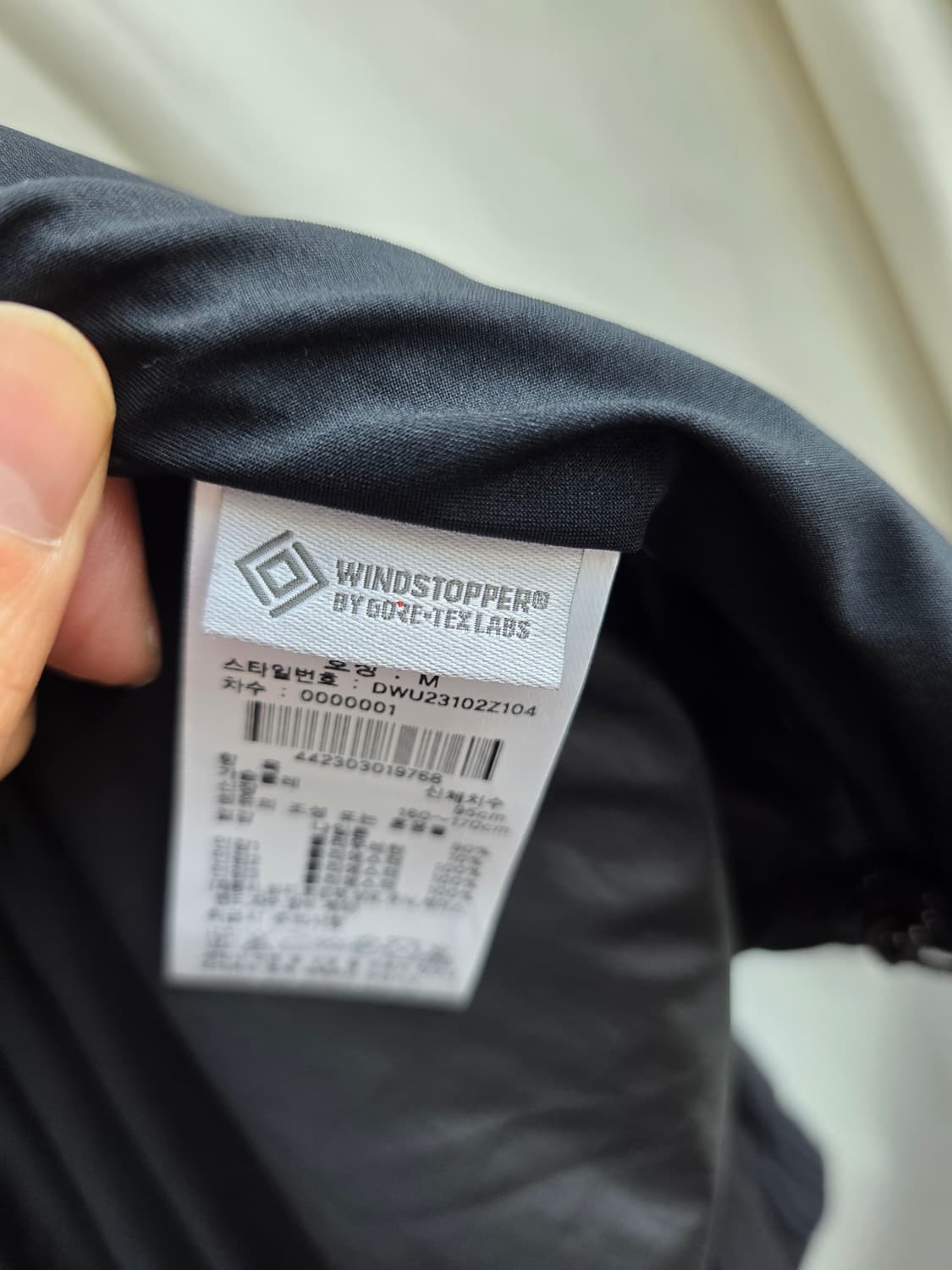 여성)아이더 고어텍스 인피니움 바람막이 M 상품이미지7