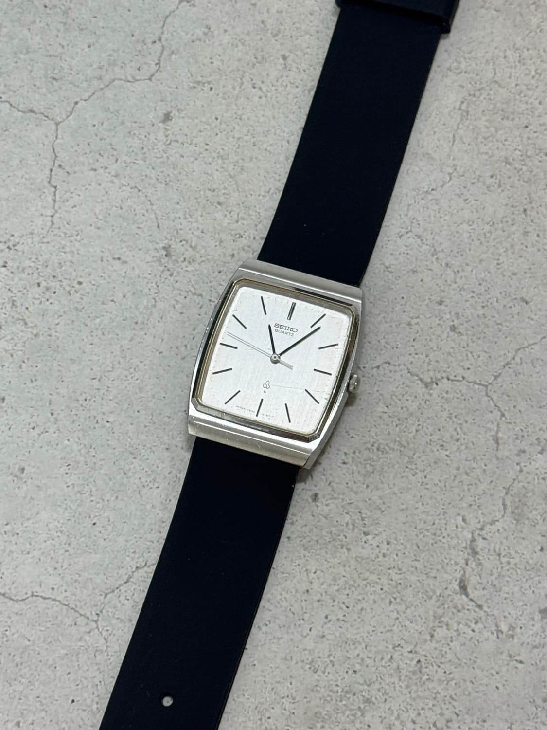 90s 빈티지 세이코 스퀘어 쿼츠 상품이미지1
