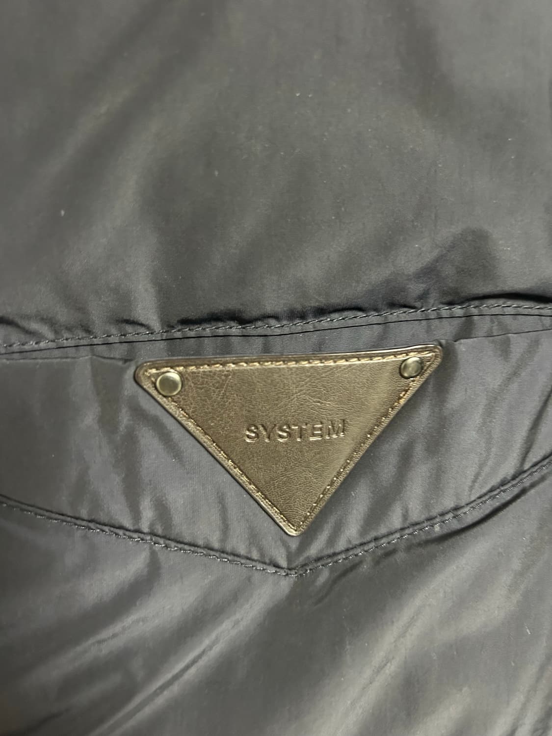 시스템옴므 레더 로그탭 구스 다운 패딩100사이즈 팜 상품이미지3