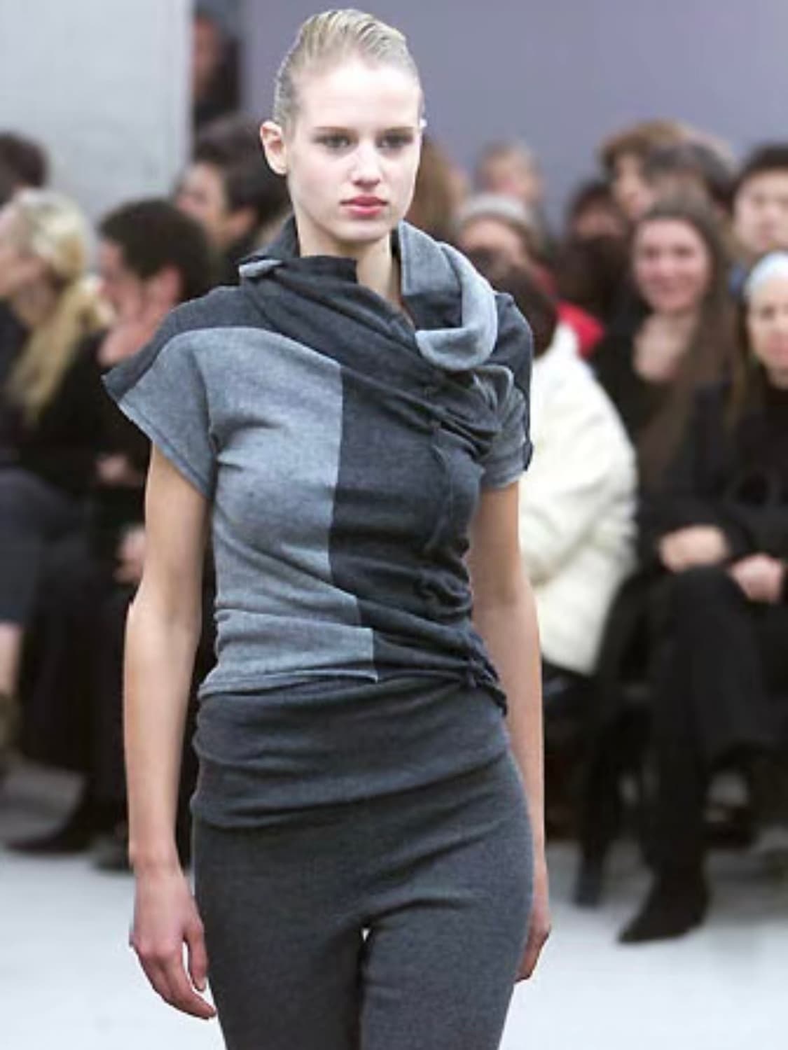 Comme des garcons 상품이미지1