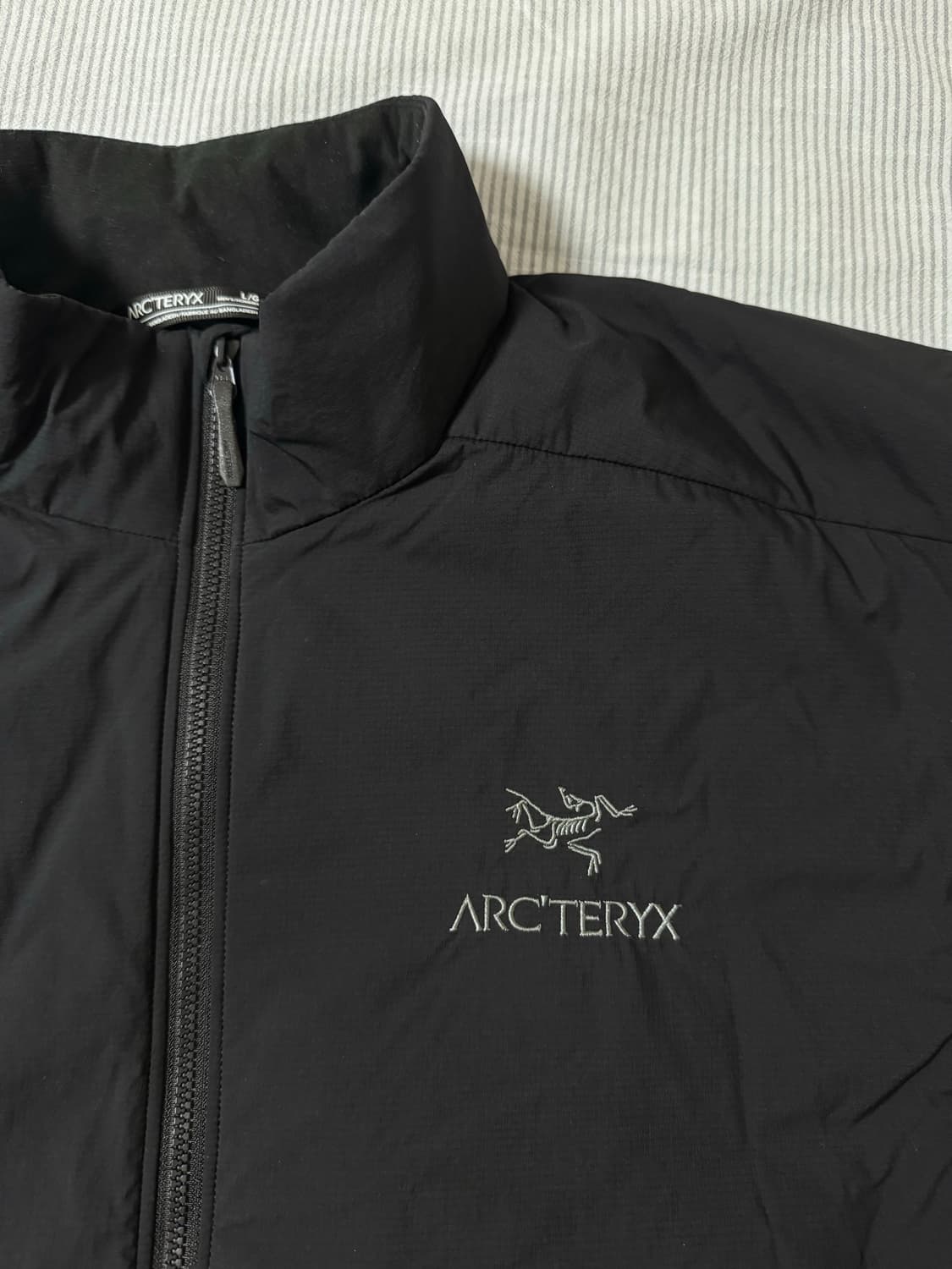 (SS급) 아크테릭스 아톰 LT 자켓 블랙  상품이미지3