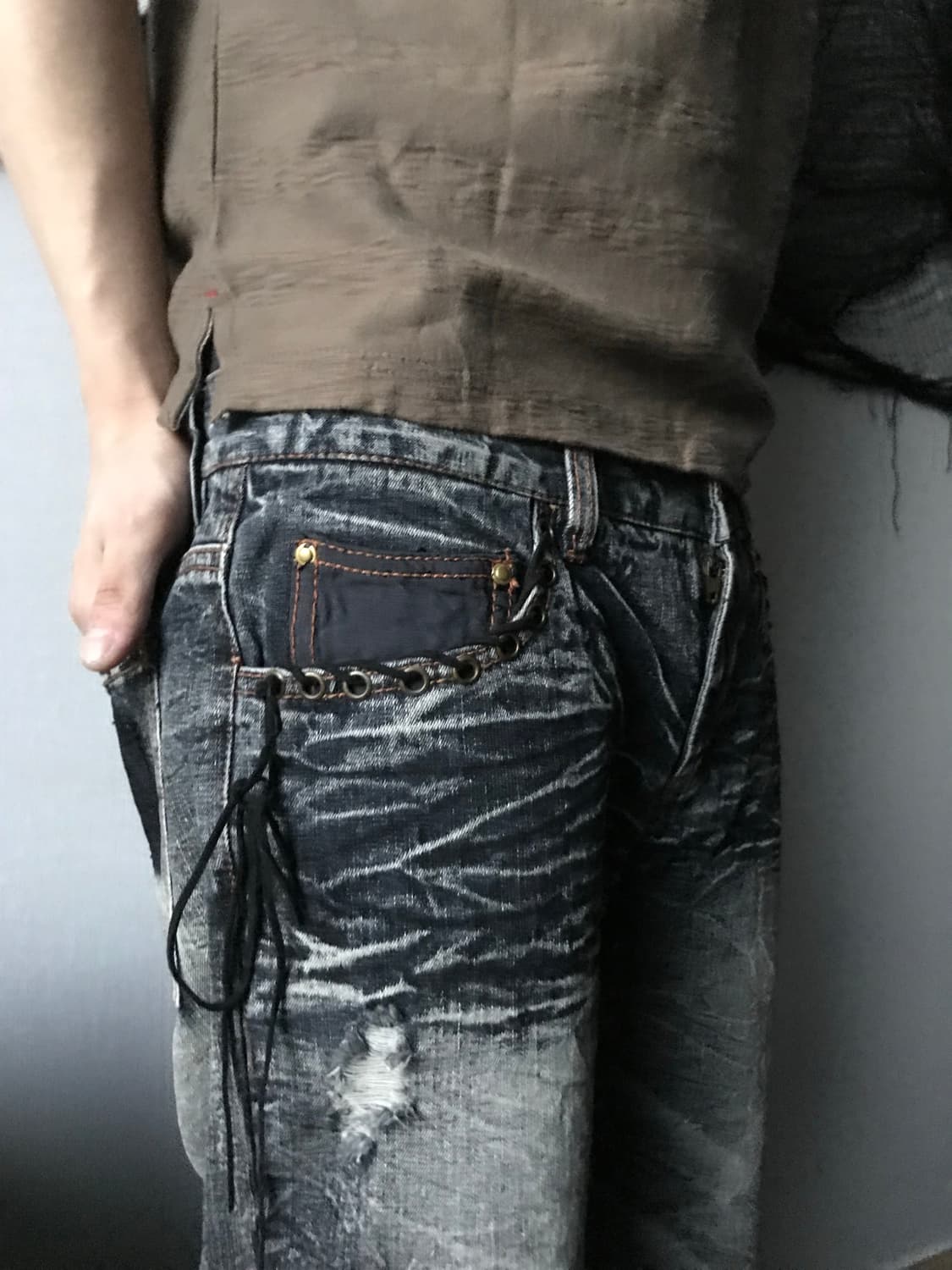 Punk eyelet detailed shorts   상품이미지6