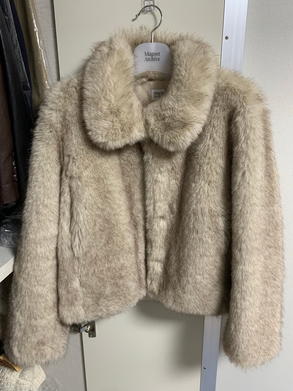 마그넷 아카이브 퍼자켓 하프 새상품 (정가 275,000원) 상품이미지4