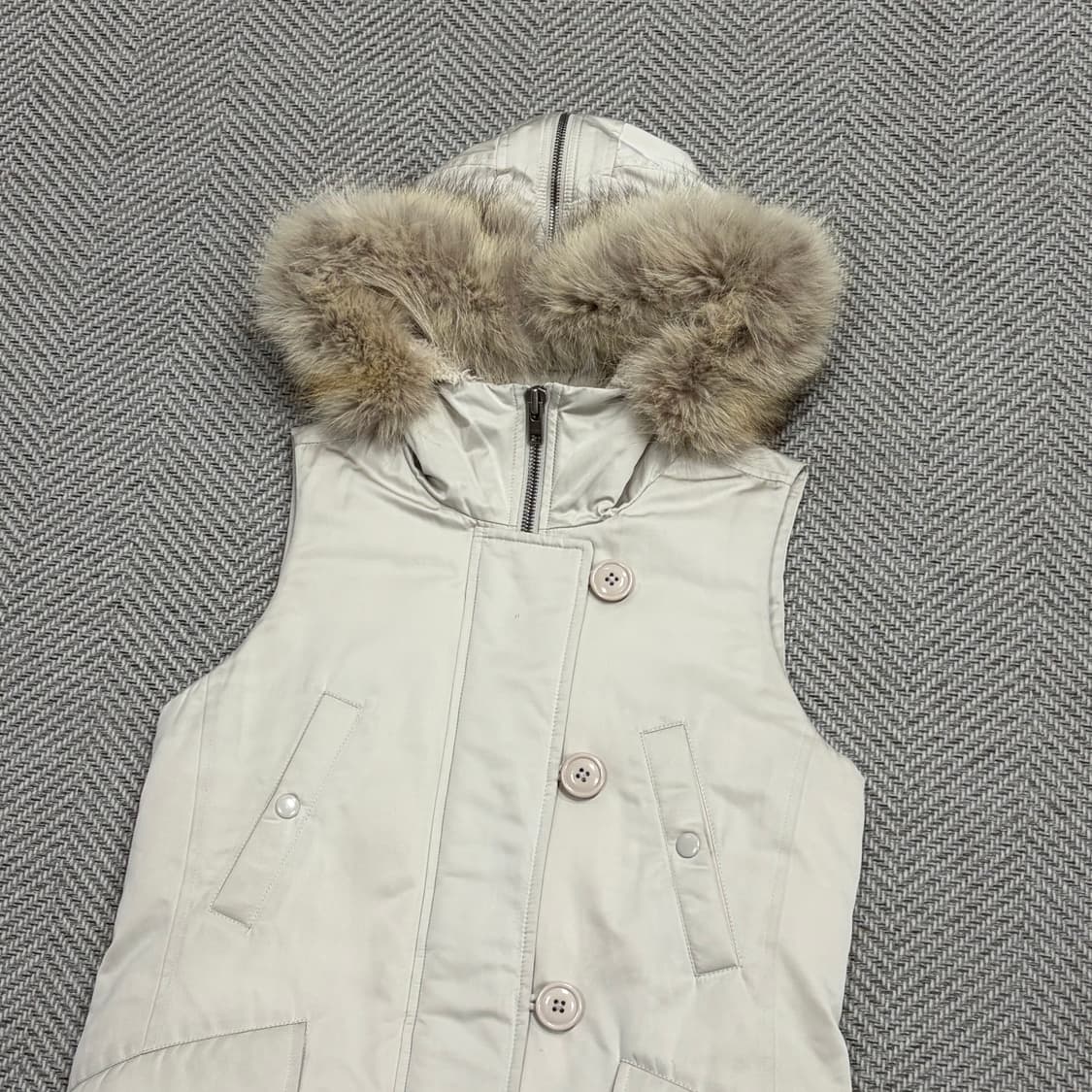 띠어리 덕다운 패딩베스트 v1586  상품이미지3