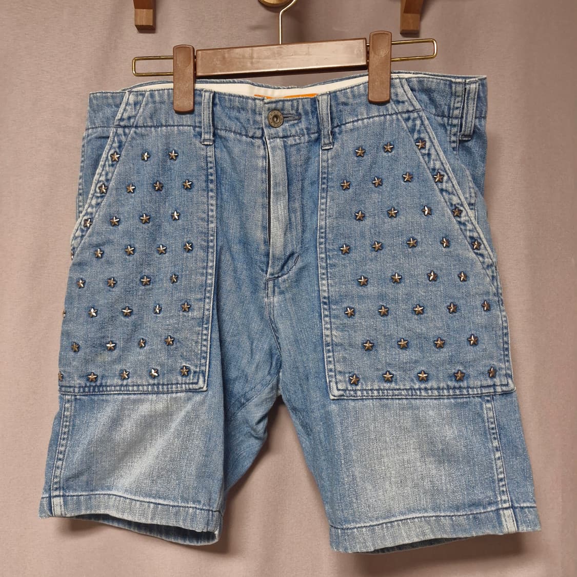 사스콰치 패브릭스 스터드 데님 쇼츠 상품이미지3