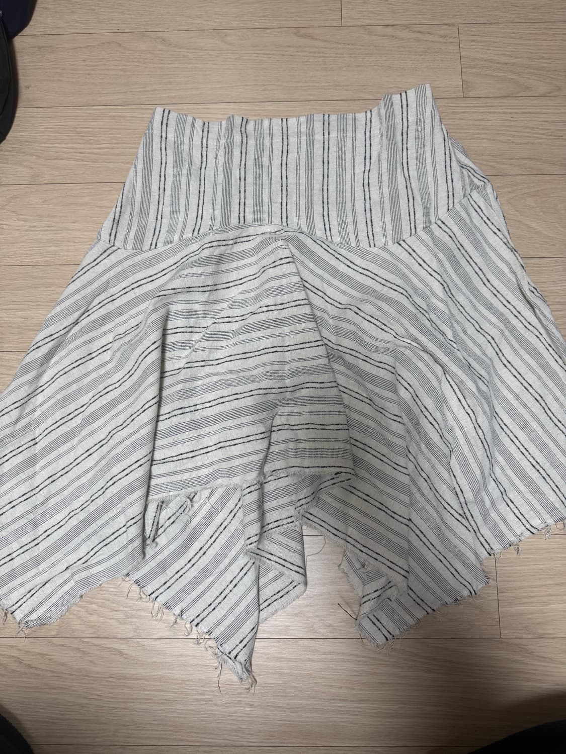 모래하우스 언발라스 치마 상품이미지2