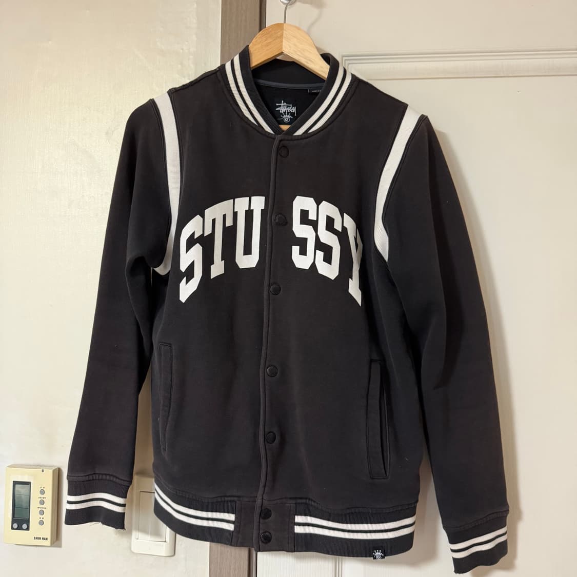 스투시 바시티 자켓 브라운 S 상품이미지1