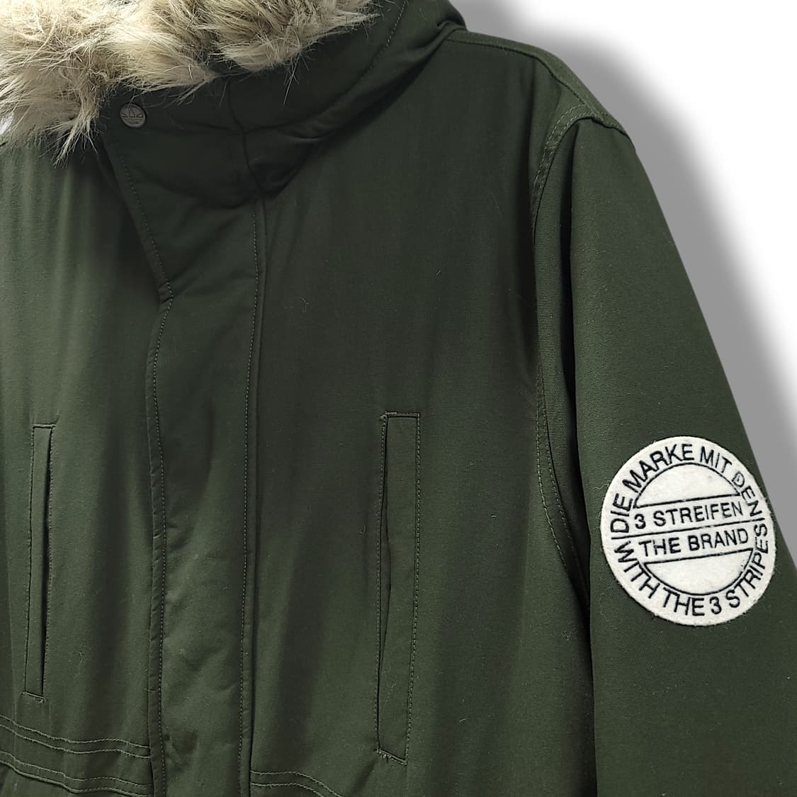 [110] 아디다스 카키 카모플라쥬 덕 다운 파카 상품이미지6