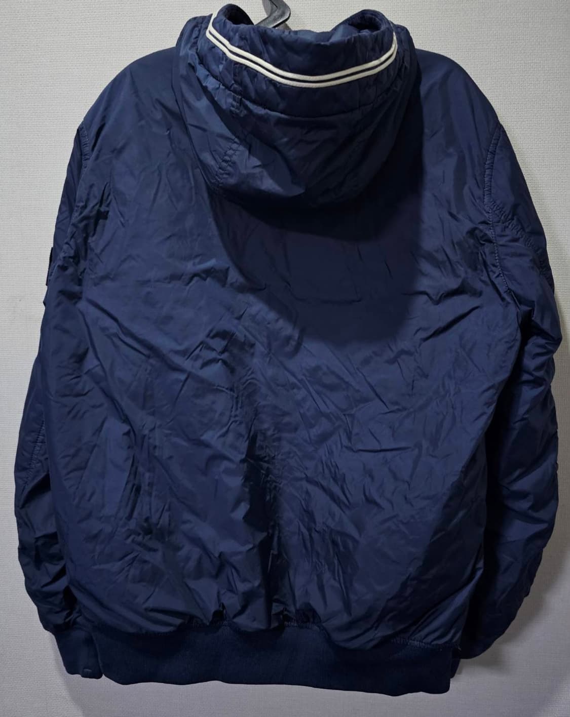 [정품/S급] 스톤아일랜드 크링클랩스 가먼트 다이트 TC 패딩자켓 95/ 상품이미지4