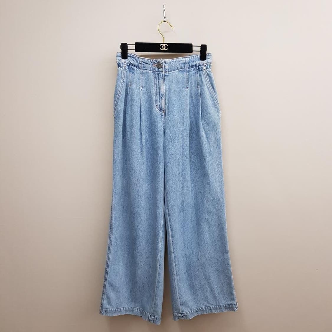 한섬 마인2024 투턱 백밴딩 와이드핏 데님 팬츠 61-90사이즈 상품이미지2