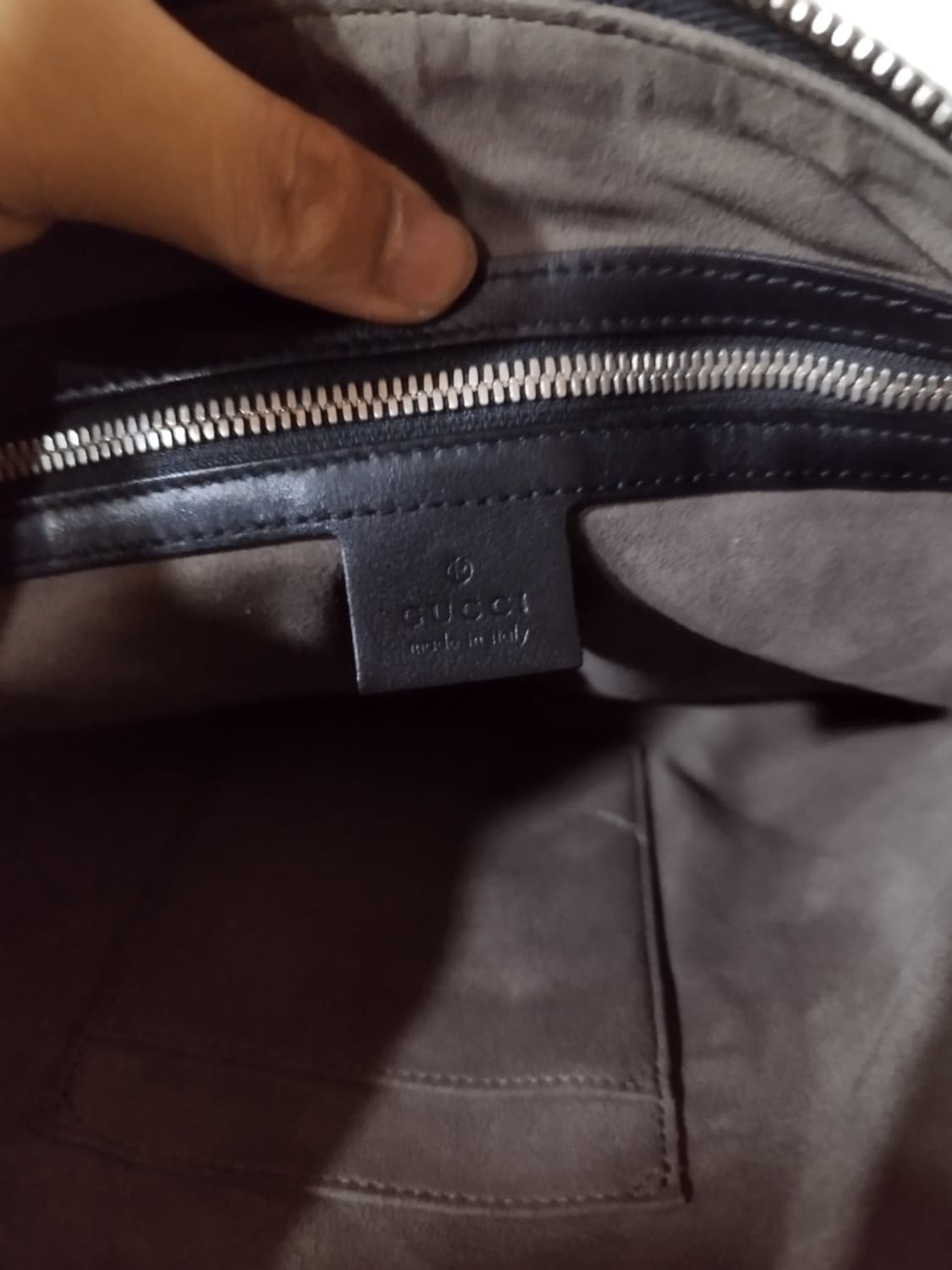 구찌 시그니처 소프트 클러치백 상품이미지10