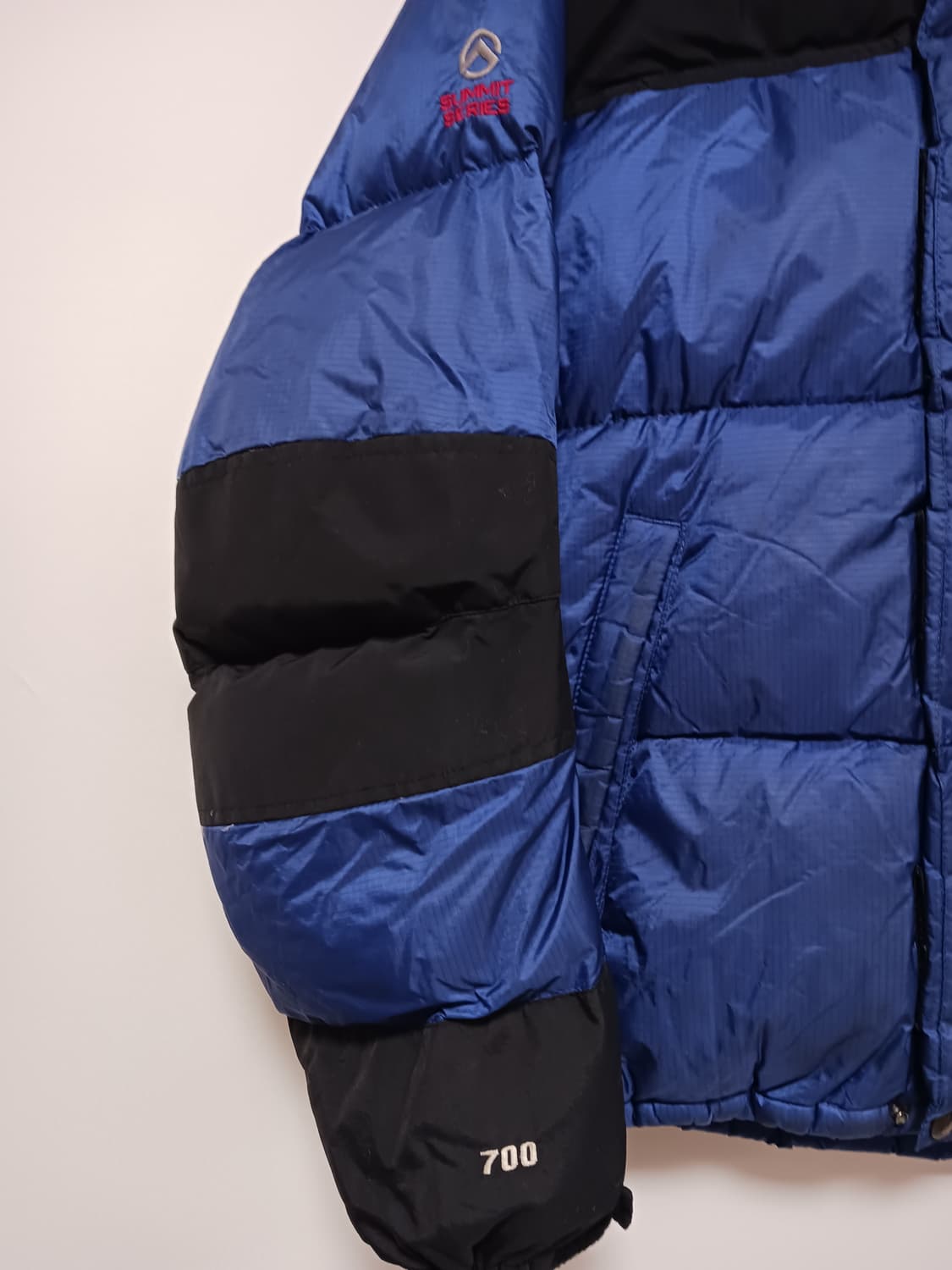 노스페이스 서밋시리즈. 700필 패딩 상품이미지3