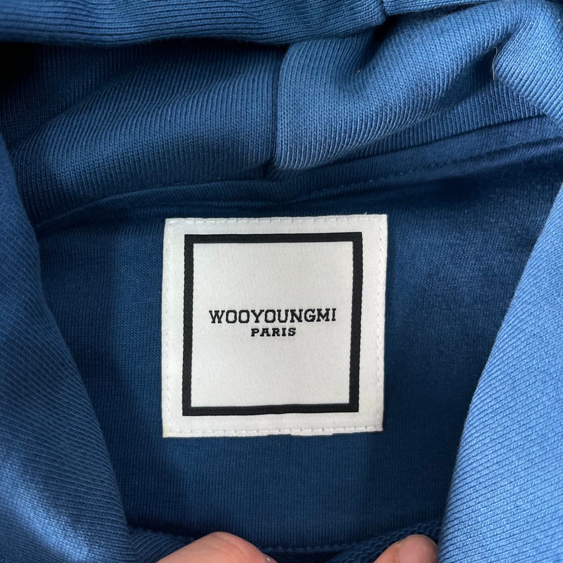 우영미 21FW 오버핏 후드티 상품이미지3