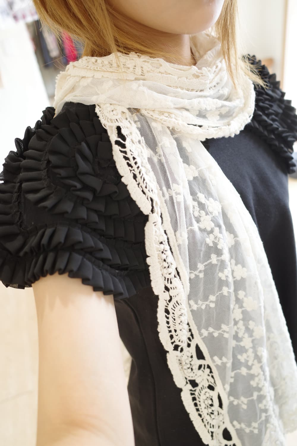 숄더 포인트 탑  상품이미지1