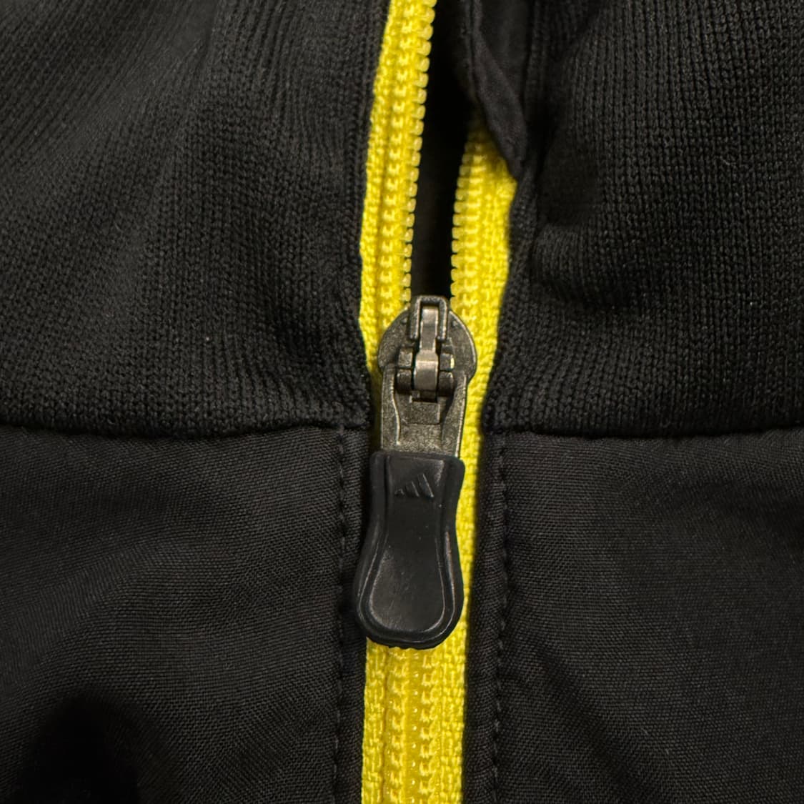 [정품/100] 아디다스 리버풀 트랙탑 져지 블랙 옐로우 b18 상품이미지8