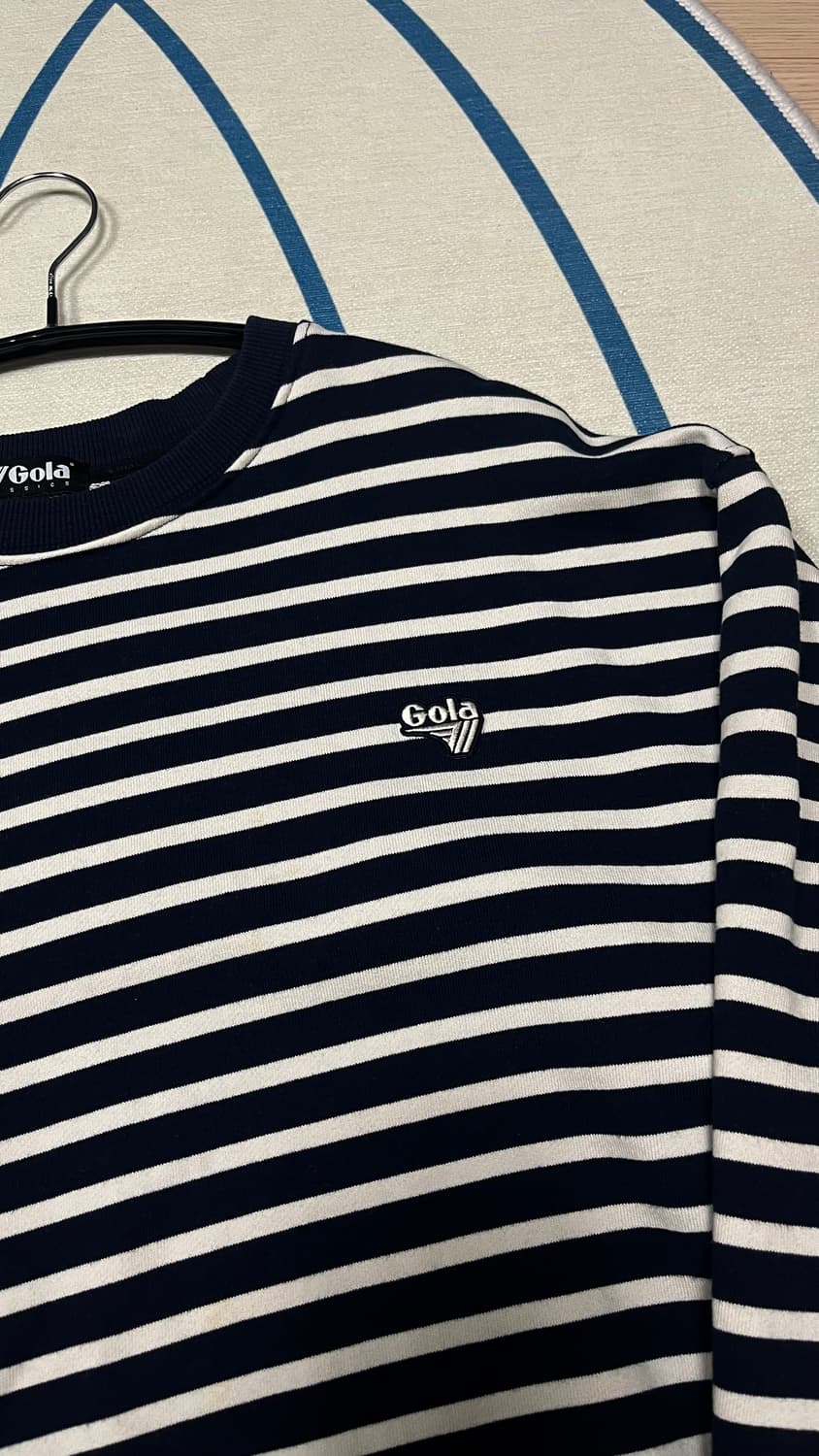 골라 스트라이프 맨투맨 상품이미지1