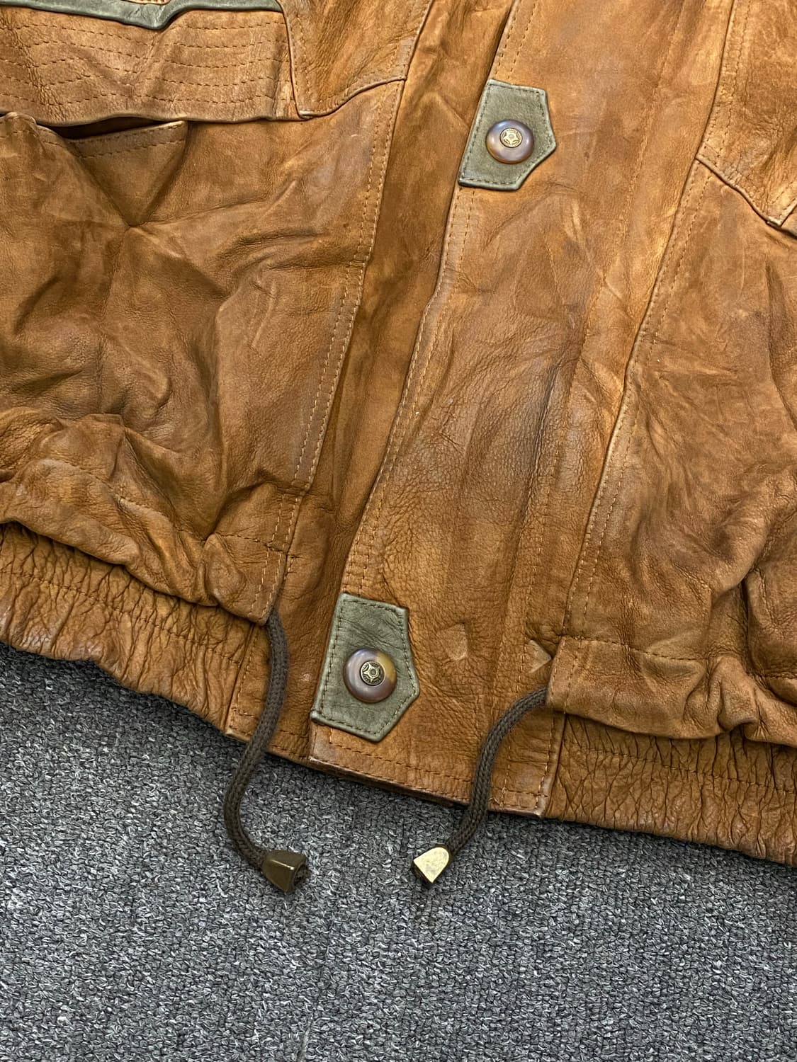 90s 오스트레일리아 스웨이드 레더(양가죽) 상품이미지7