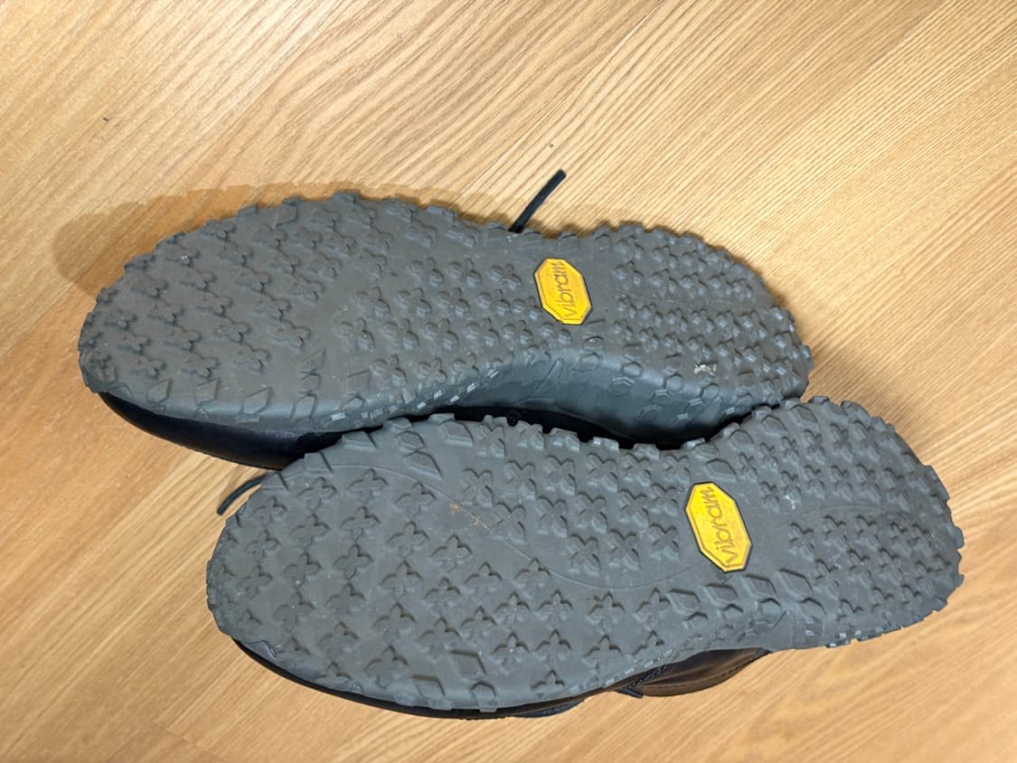 부테로 빈치x 블랙 41사이즈(운동화 270) 3회 착용 판매 상품이미지3