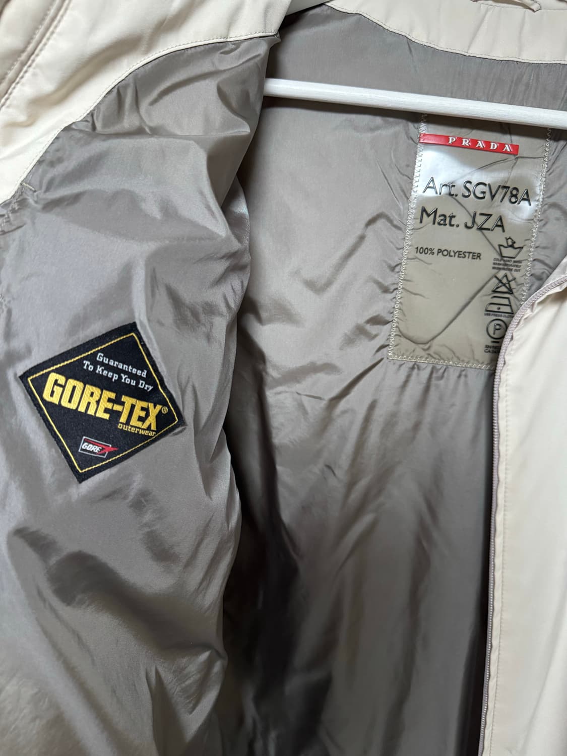 프라다 스포츠 레인코트 상품이미지8