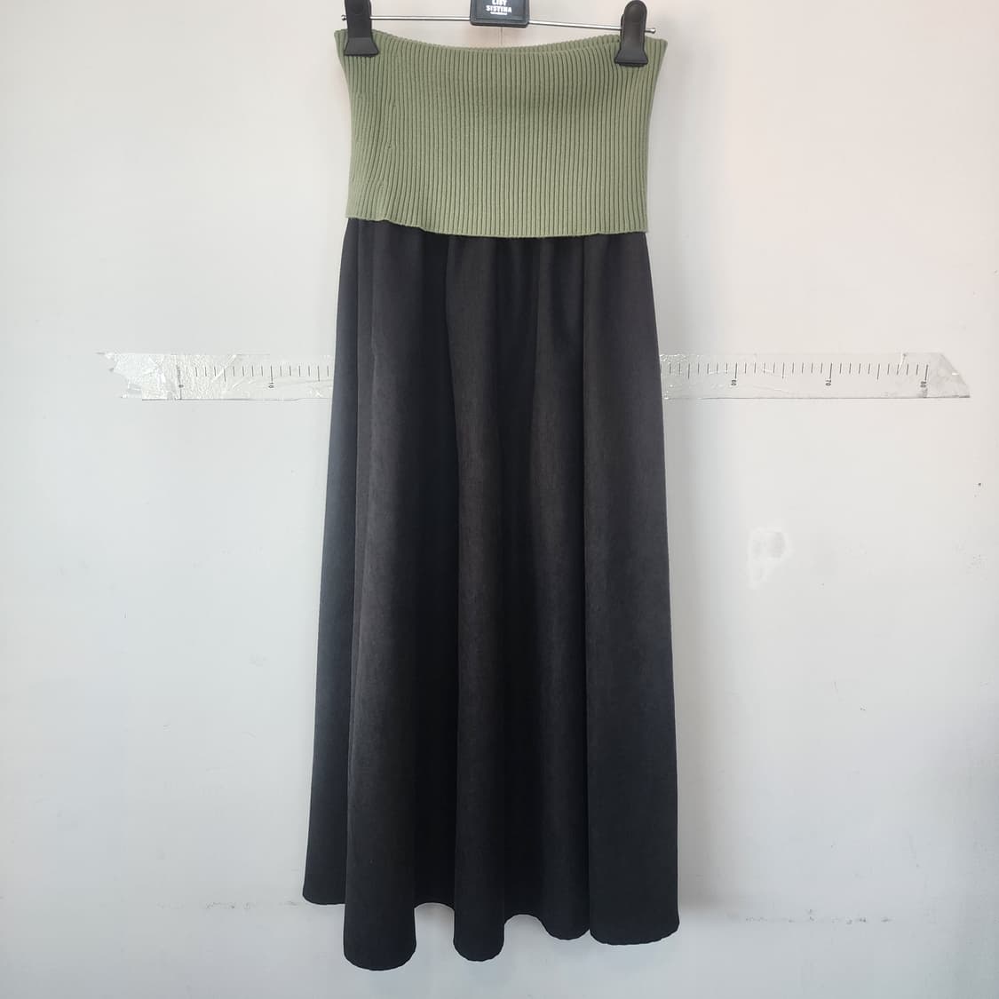 나이스클랍 블랙 롱 스커트 상품이미지1