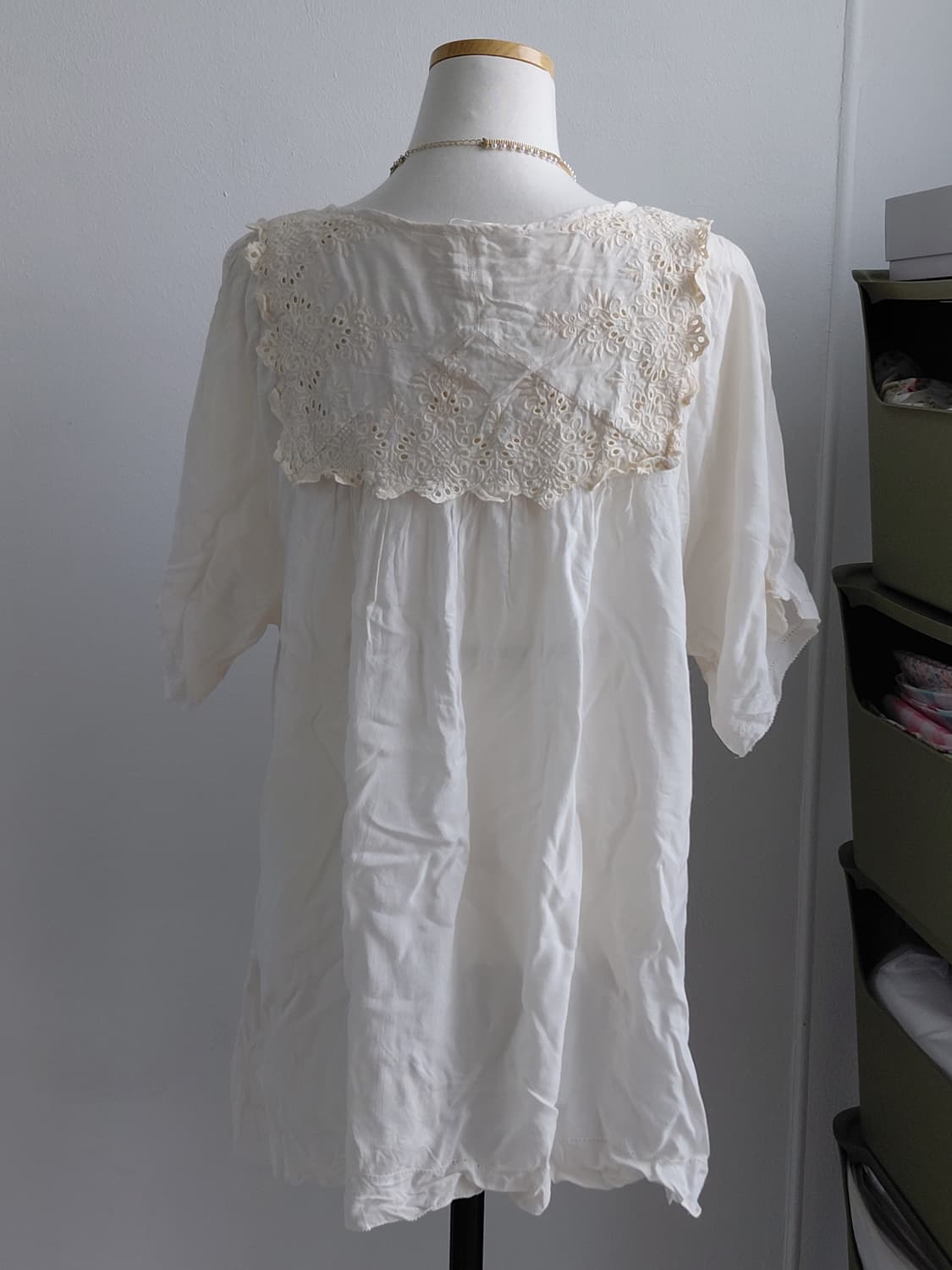 [일본빈티지] 아이보리색 레이스 반팔 블라우스 상품이미지2