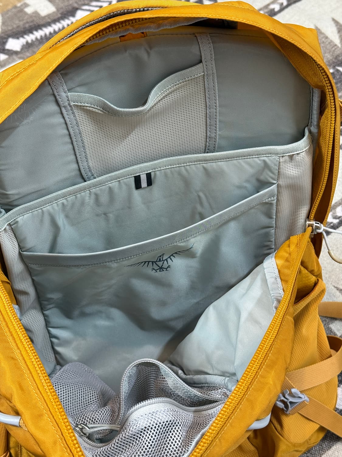 오스프리(Osprey) 퀀텀 백팩 34L 상품이미지6