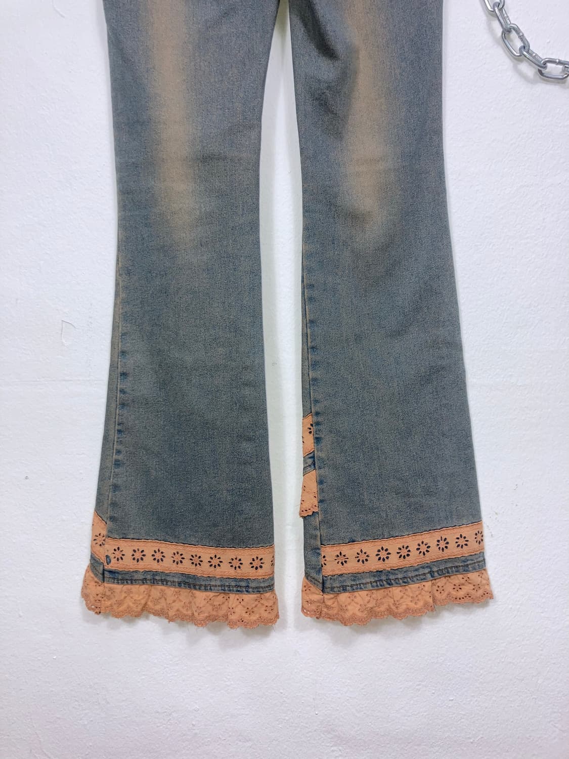 펀칭 부츠컷 데님팬츠 상품이미지6