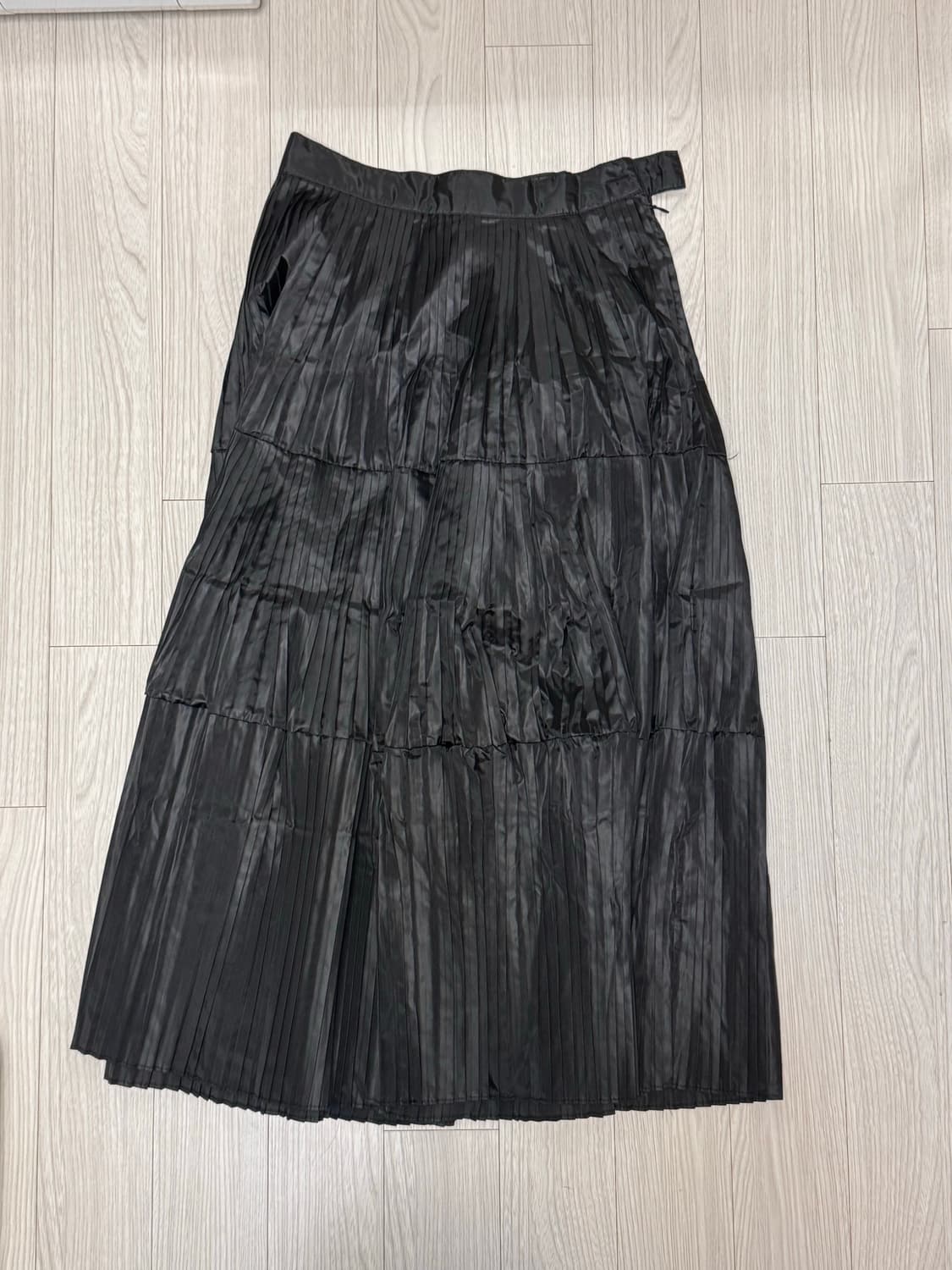 에옹쓰 eonts morphism skirt 상품이미지1