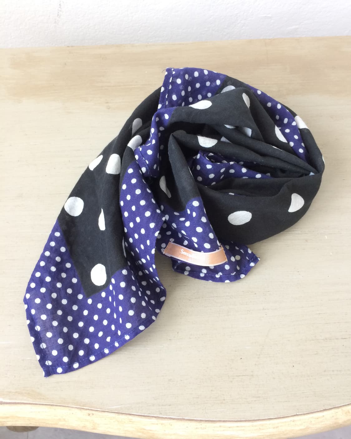 dot pattern scarf 상품이미지1