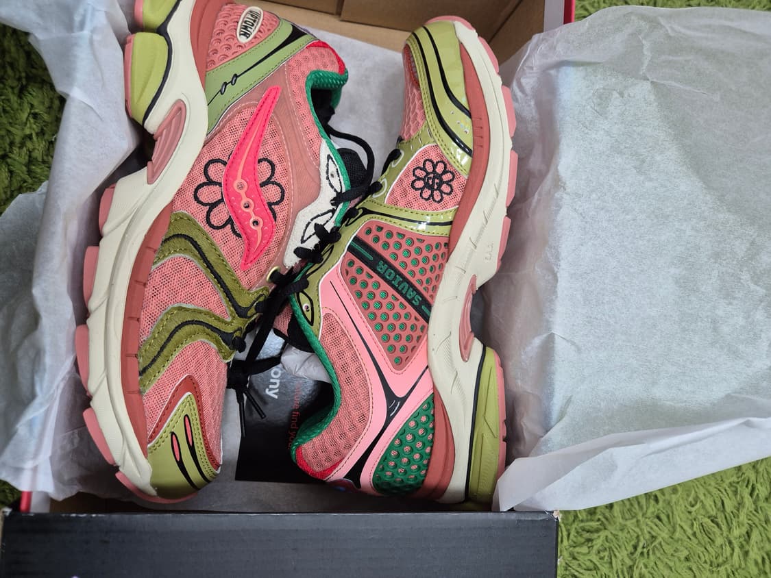 Saucony x Jae Tips Progrid Triumph 4 Flo 상품이미지3