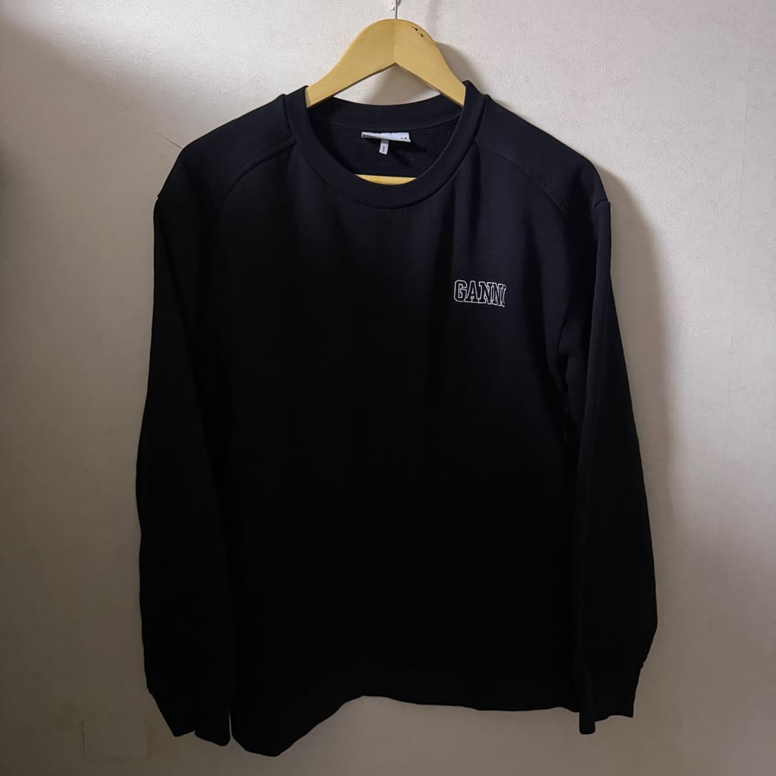 GANNI 가니 남녀공용 스웨트 맨투맨 M (오버핏 남성 105까지) 상품이미지2